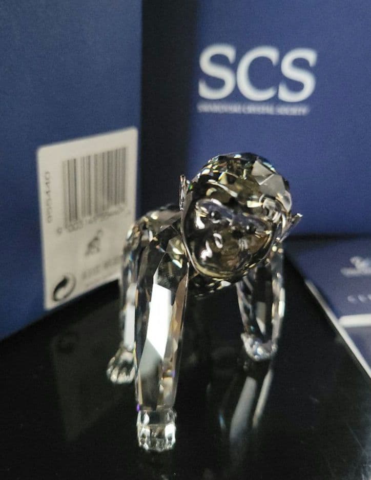 Swarovski　スワロフスキー　ゴリラの赤ちゃん　オリジナルボックス付き