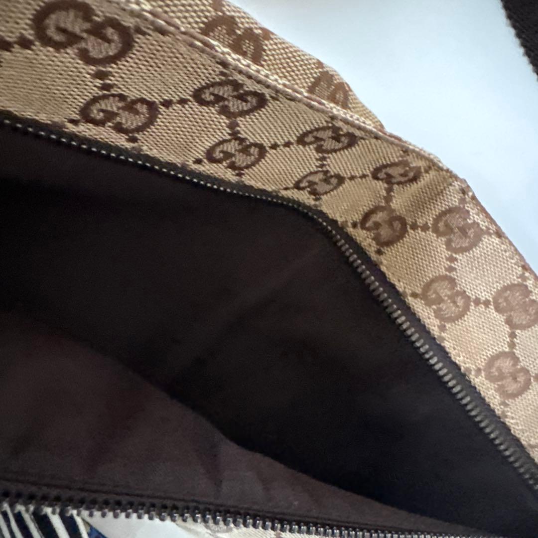 GUCCIパターン ボディバッグ
