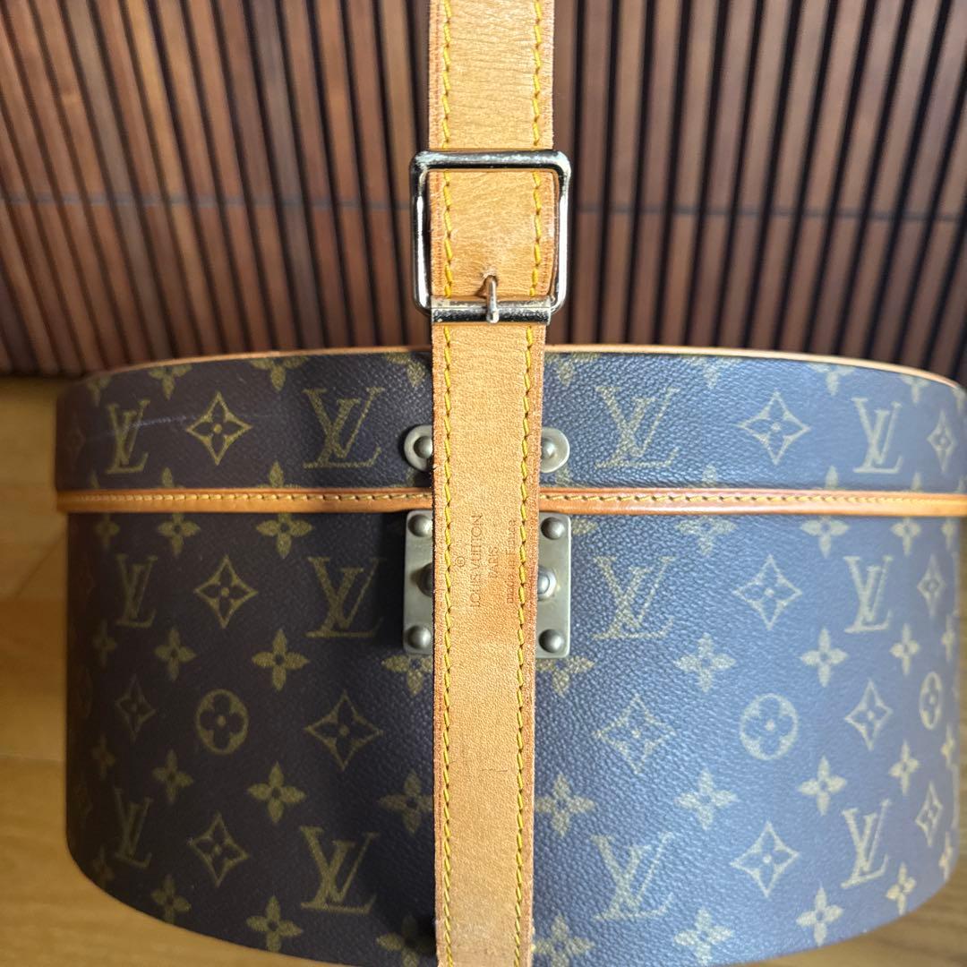 Louis Vuitton ケーキ箱 モノグラム帽子ケース