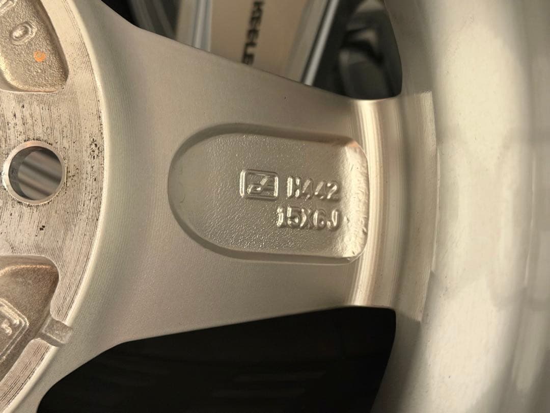 ①美品！JB74ジムニーシエラ　keeler 15インチ　ヨコハマスタッドレス