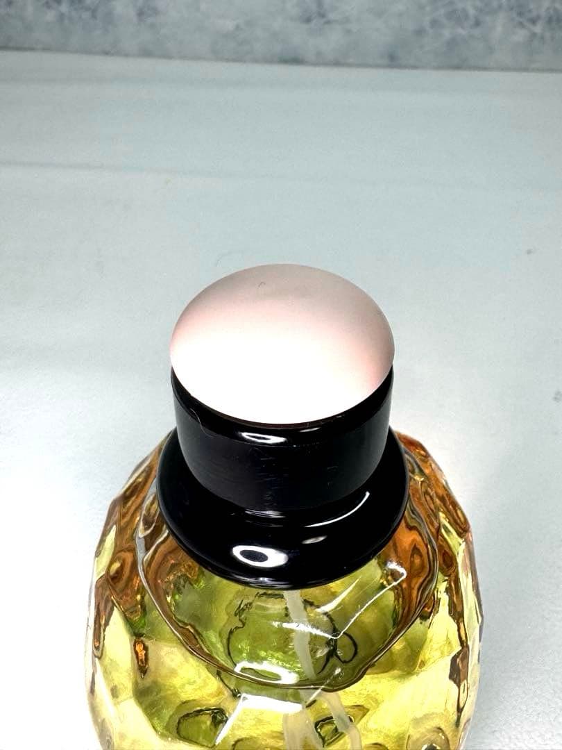 Yves Saint Laurent プルミエール ローズ　125ml