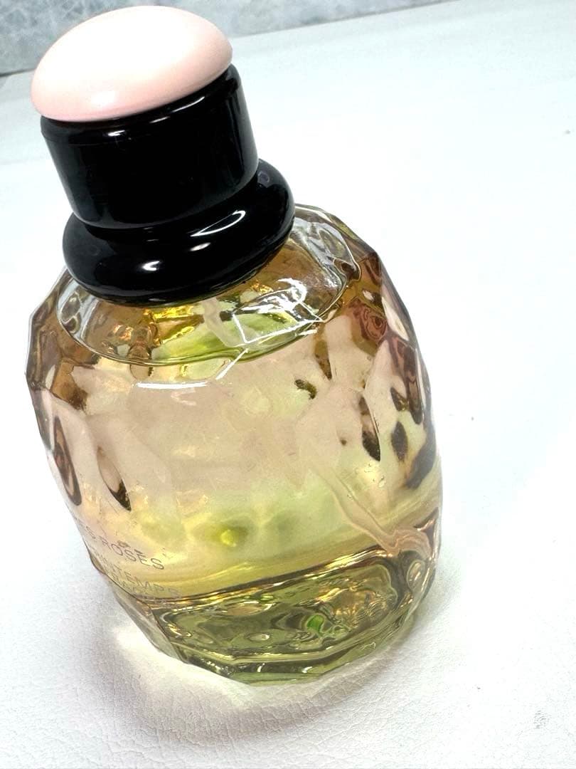Yves Saint Laurent プルミエール ローズ　125ml