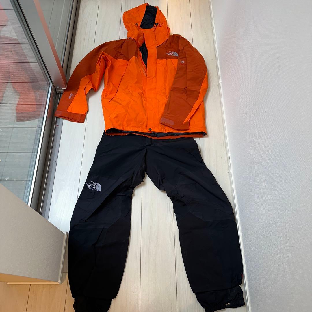 l*n様 ノースフェイス　スノボウェア　GORE-TEX 上下L