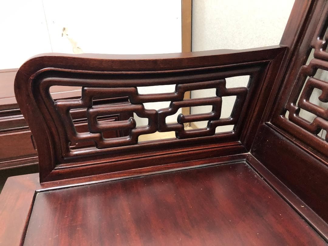 花梨の彫刻長椅子 肘掛け付き 3人掛け 豪華彫刻 人気 中国家具　75063-1