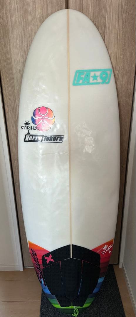 HIC Tokoro サーフボード　5'4 中古