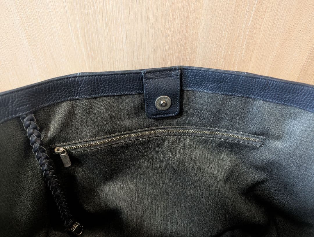 PELLE MORBIDA レザートートバッグ