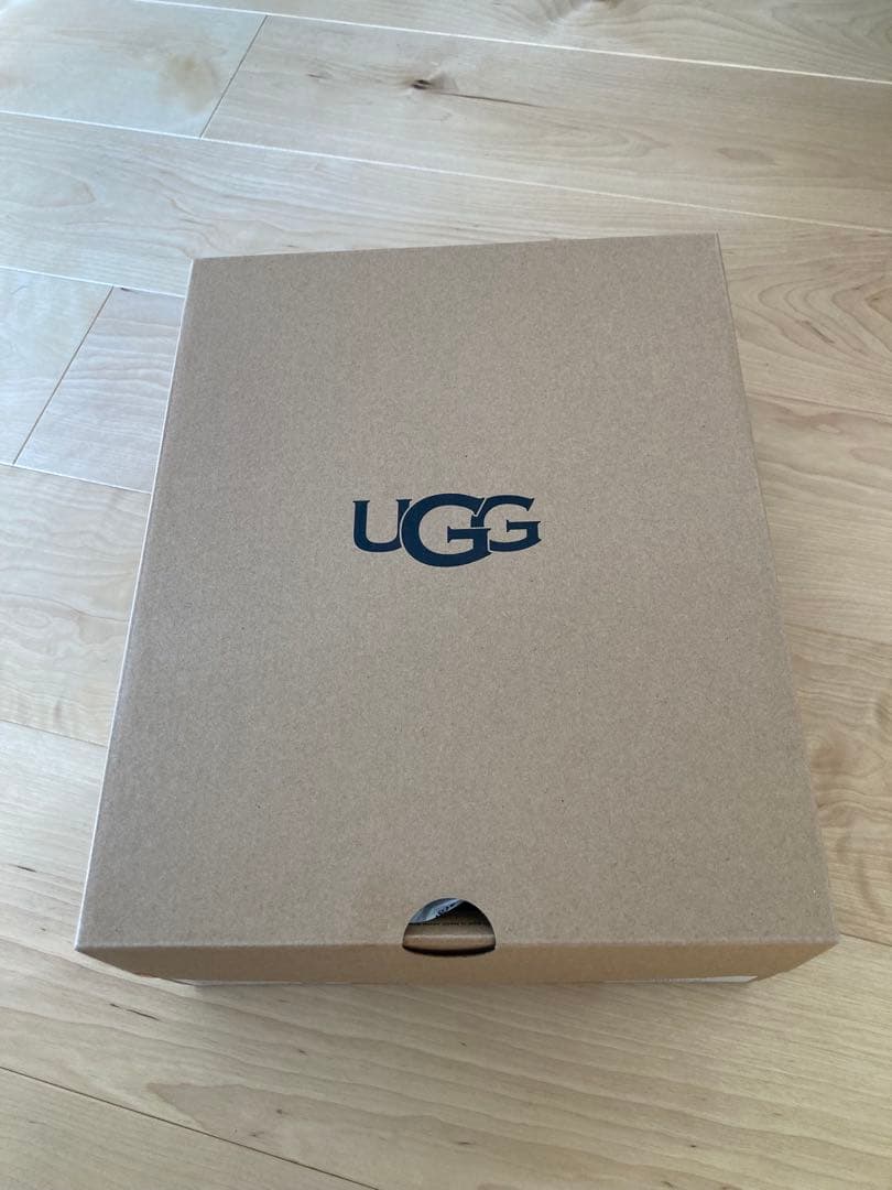 【未使用】UGG GOLDENCUSH / アグ ゴールデンクッシュ