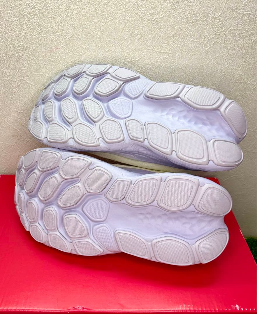 ニューバランス　Fresh Foam X More v4 フレッシュフォームモア
