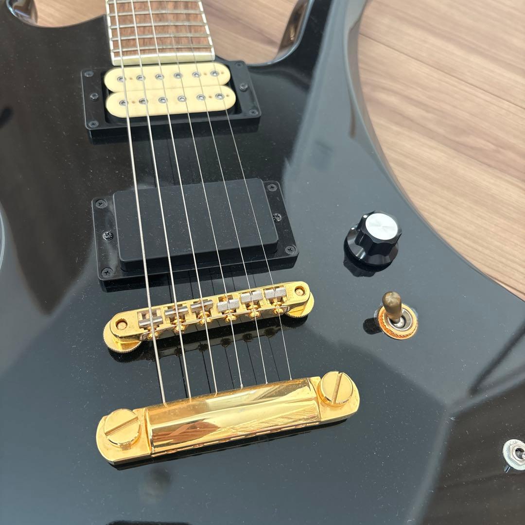 岡山市内引き渡し フェルナンデスギターhideモデルMG-70X モッキンバード