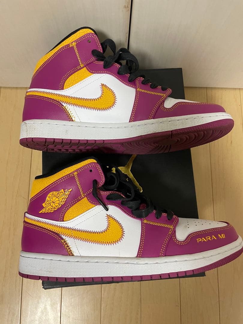 NIKE AIR JORDAN1 MID ナイキ　エアジョーダン1 死者の日