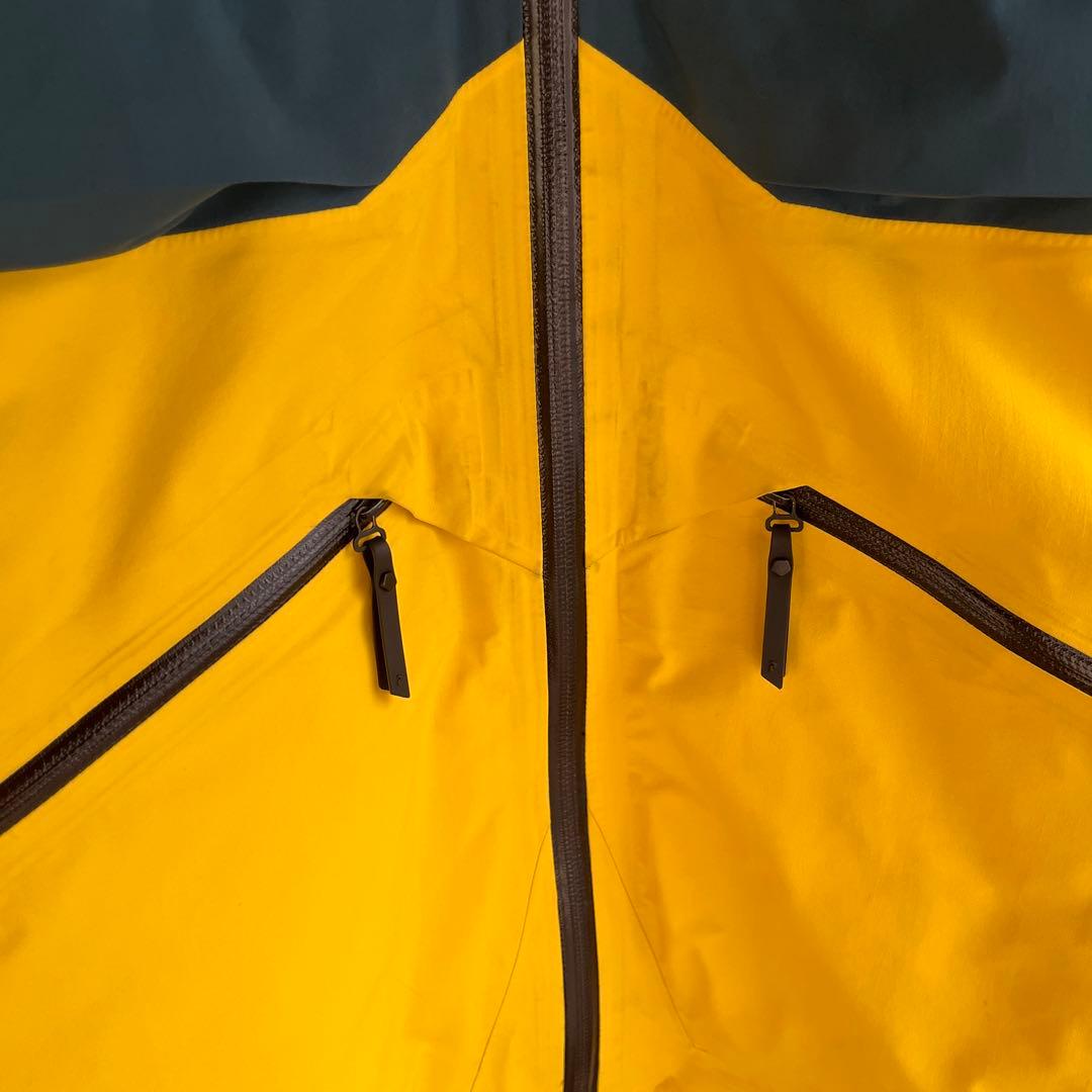 PeakPerformance Verticaljacket Mサイズ