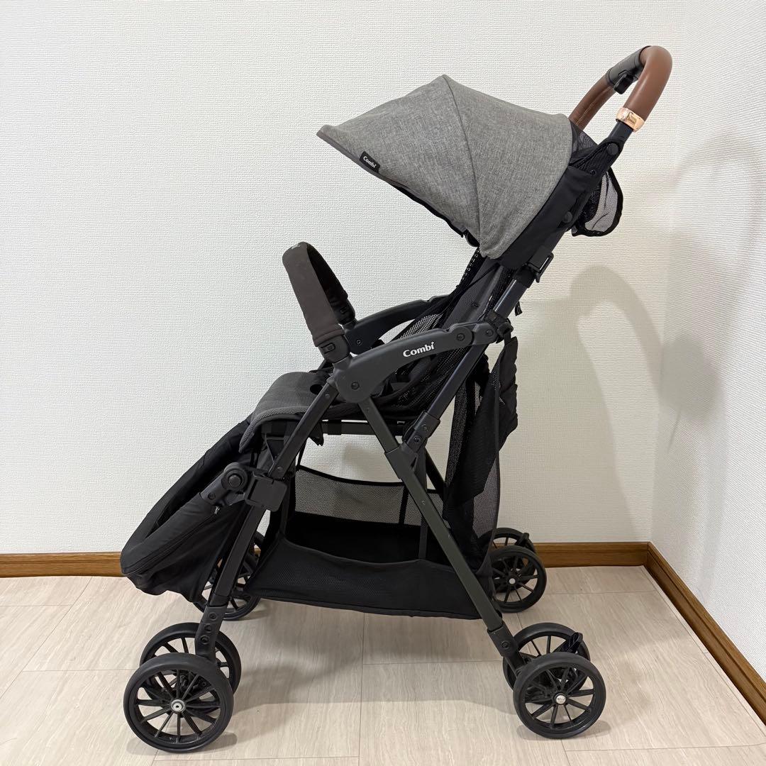 【美品】コンビ　Acbee plus AN アクビィプラス　B型ベビーカー