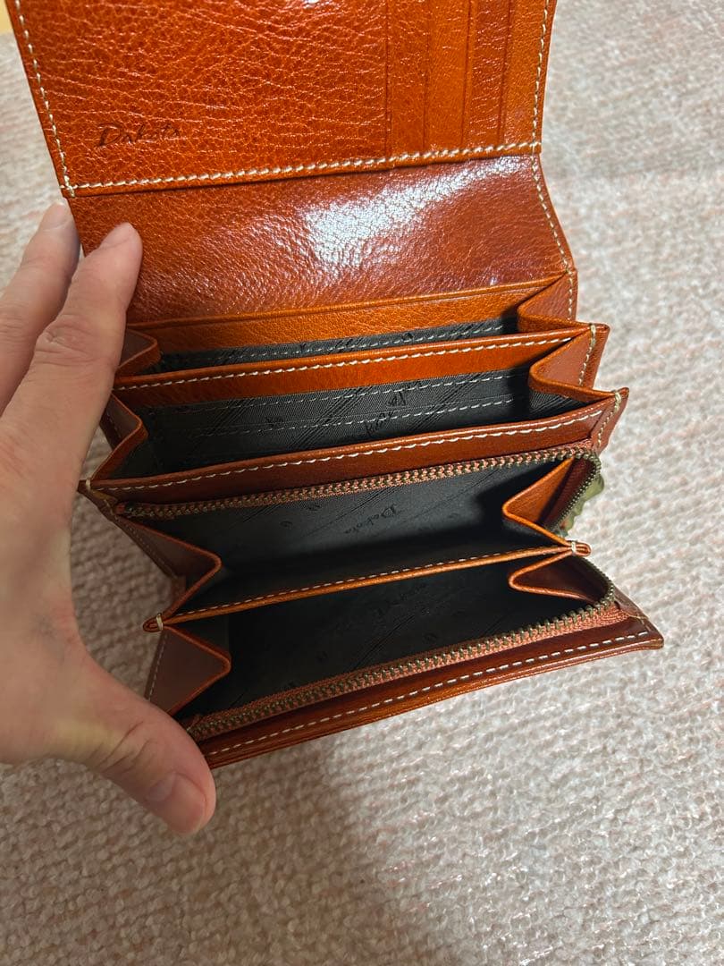 Dakota　ダコタ　美品 二つ折り財布 フォンス