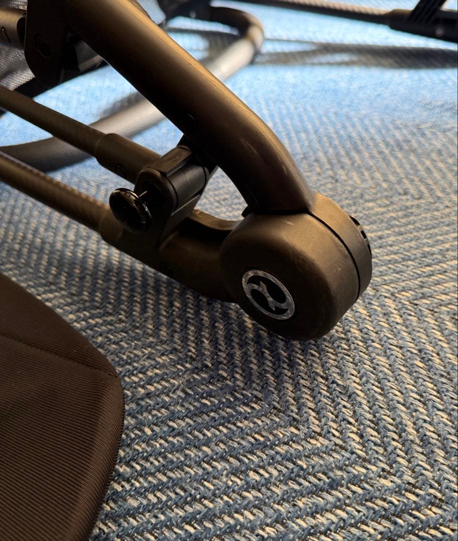 ゆ*き様 cybex メリオカーボン 2024 マジックブラック