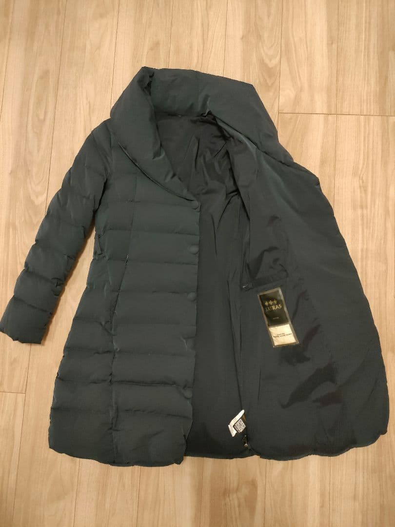 TATRAS ダウンコート LTA16A4497 VALLE ヴァレー　02