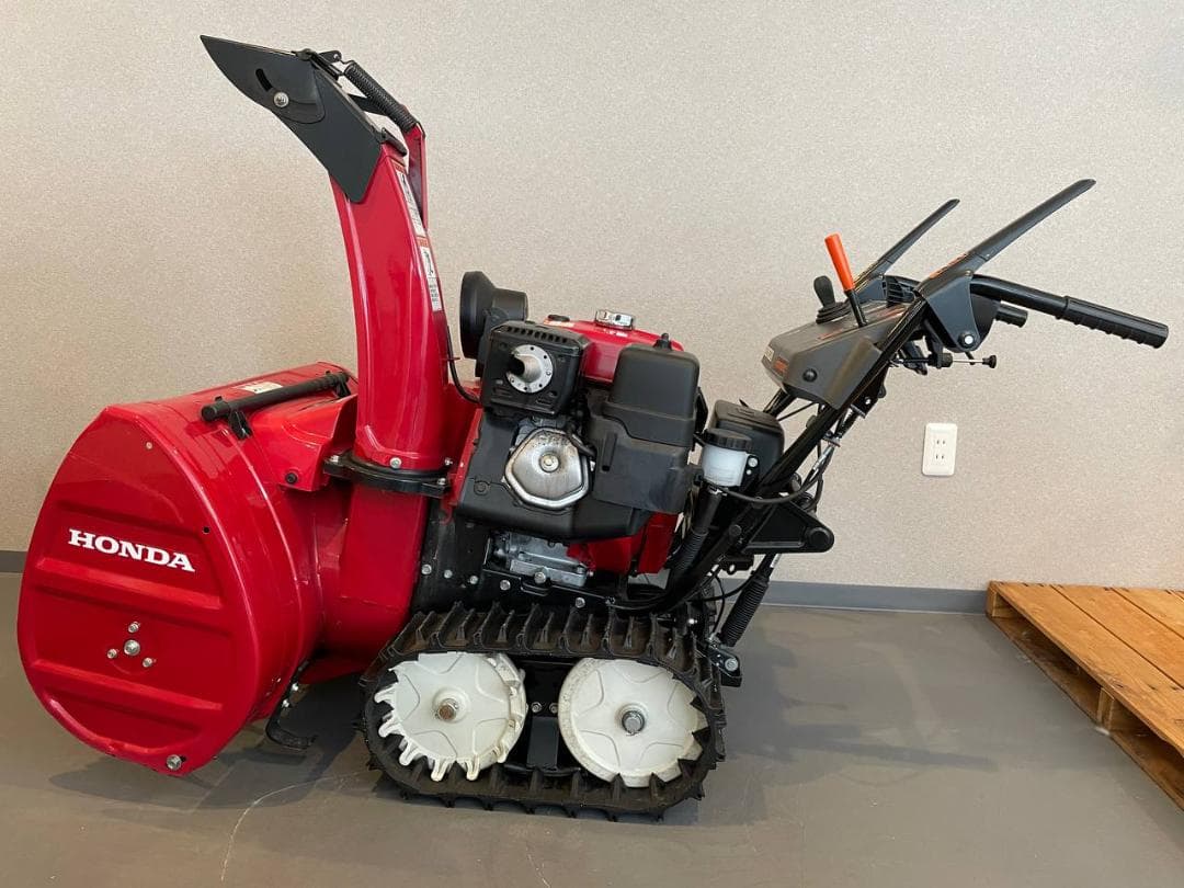 除雪機 家庭用 ホンダ HSS970n 小型 HONDA エンジン TA2156