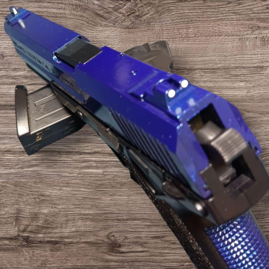 よ*ん様 カスタム多数&塗装 SOCOM Mk23 対象18歳以上エアコキ