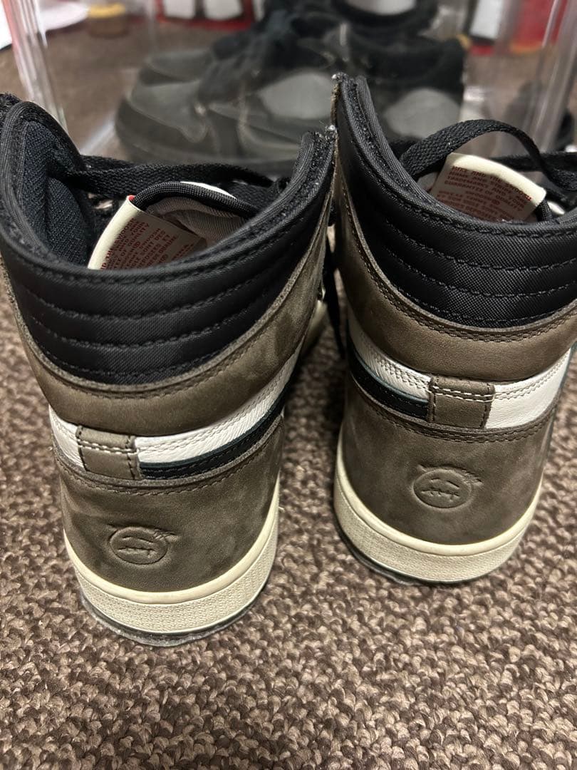 Travis Scott Nike Air Jordan 1 トラヴィススコット