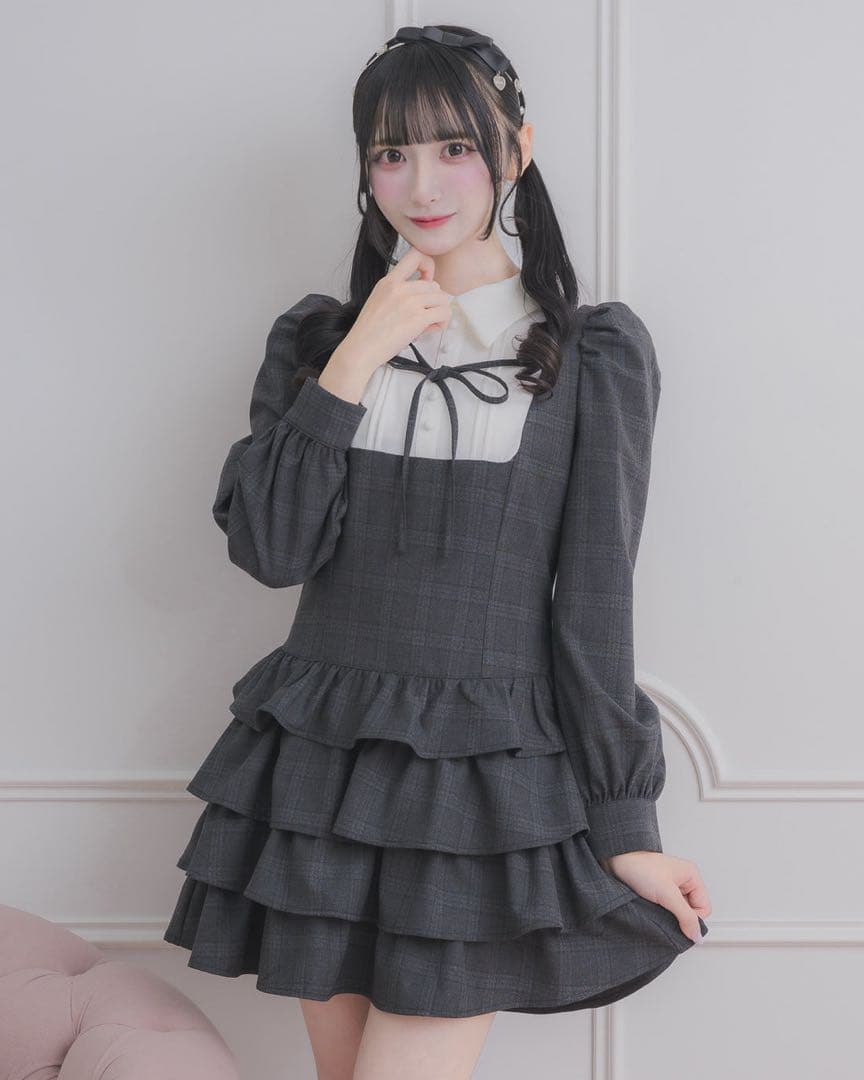 pium ヨーク切り替えティアードミニワンピース