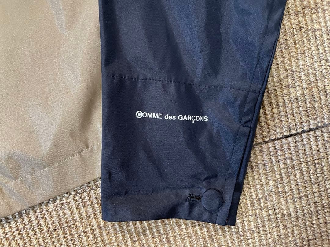 青山店限定　COMME des GARCONSナイロンジャケット