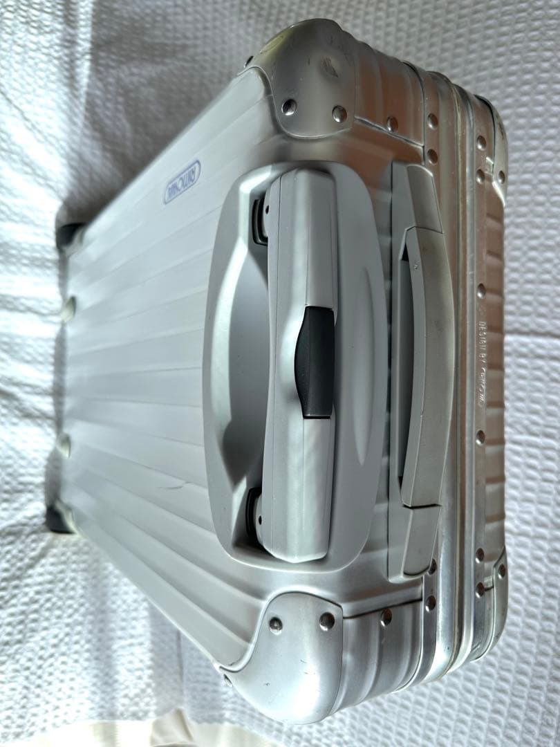 最終値下げ【美品】RIMOWAリモワTOPASトパーズ 2輪 キャリーケース