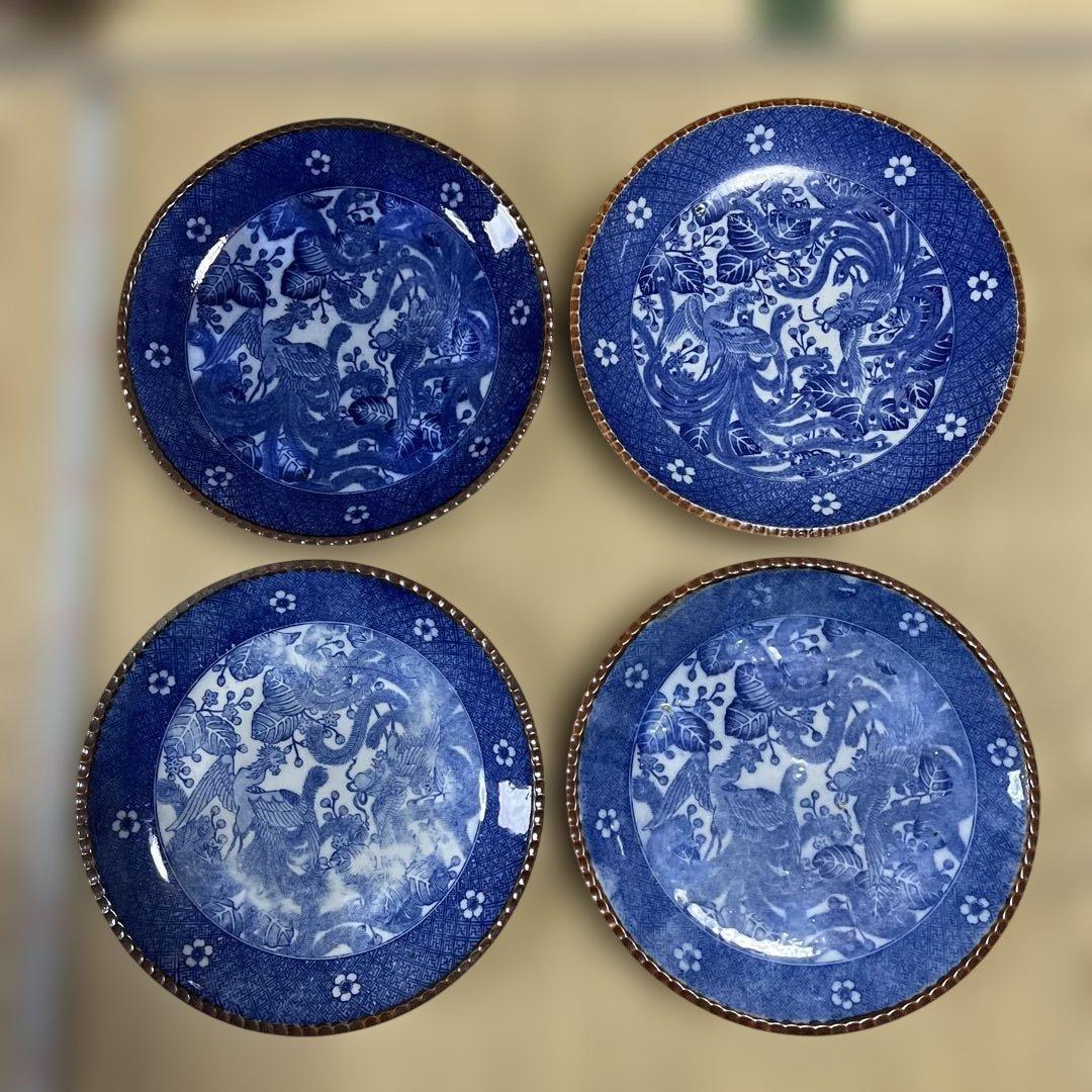 s233.伊万里染付印判、イゲ皿、青色の花と鳥模様の皿4枚セット寸法33センチ