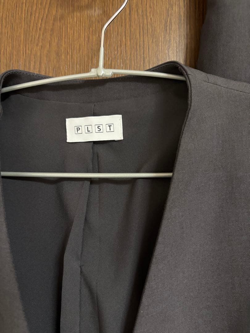 PLST プレミアムオックス　パンツスーツ