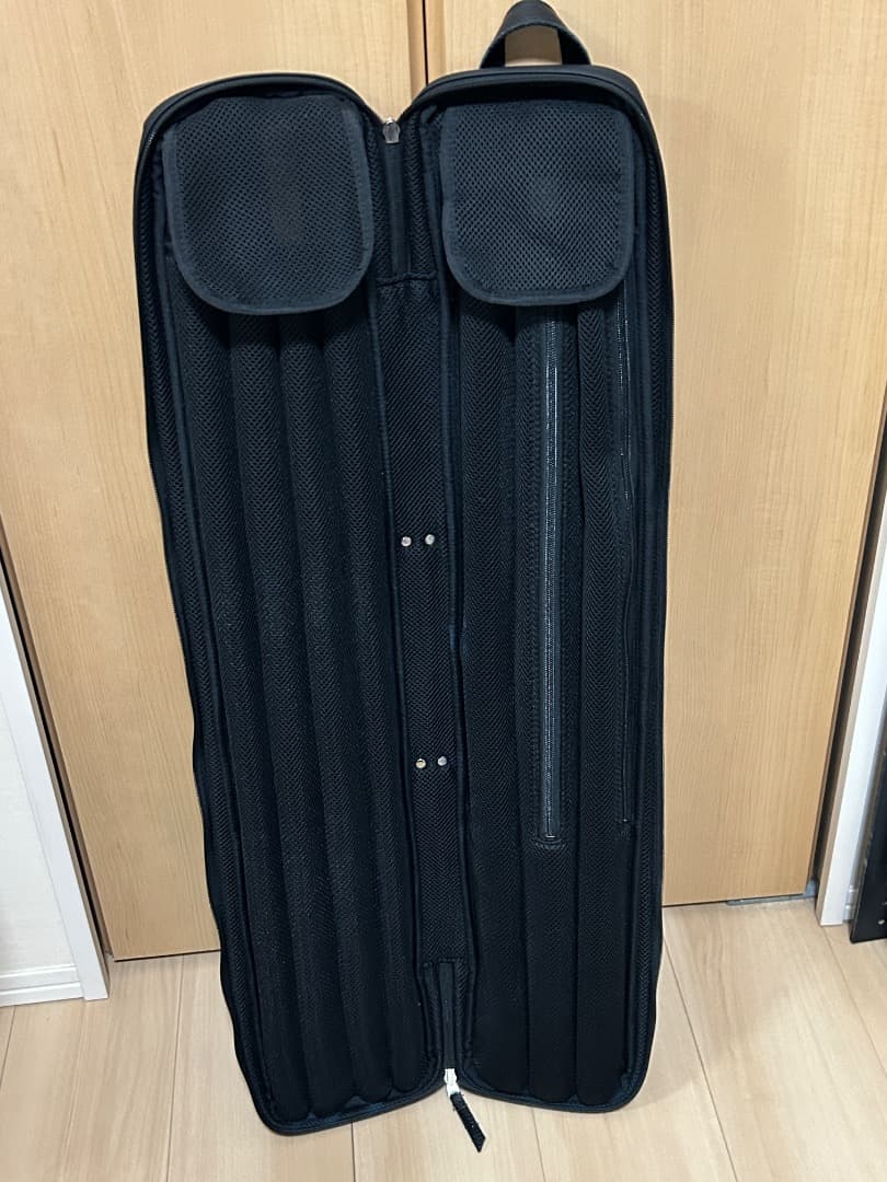 【限定品・スリーセカンズ】 Forte フォルテ ブラック 3B4S