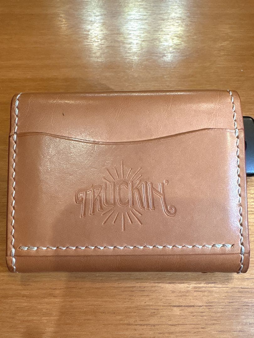 TRUCKIN'　COMPACT WALLET