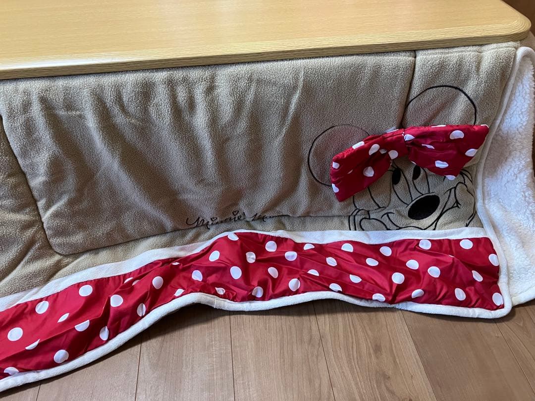 【ゆき様】ディズニー　ミニーちゃんこたつ布団、こたつ用マット