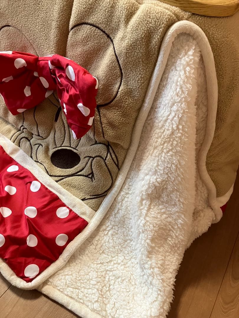 【ゆき様】ディズニー　ミニーちゃんこたつ布団、こたつ用マット