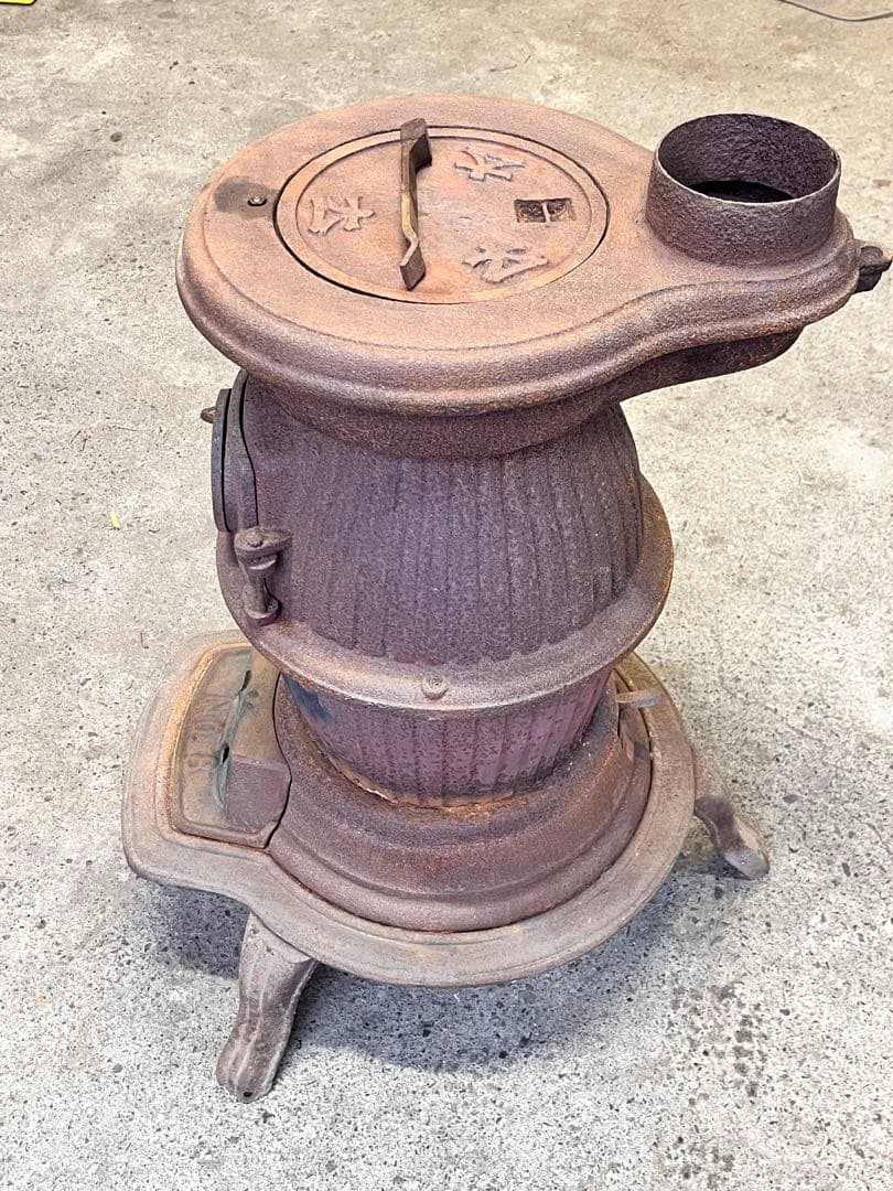 ダルマストーブダルマストーブ（鋳物製）