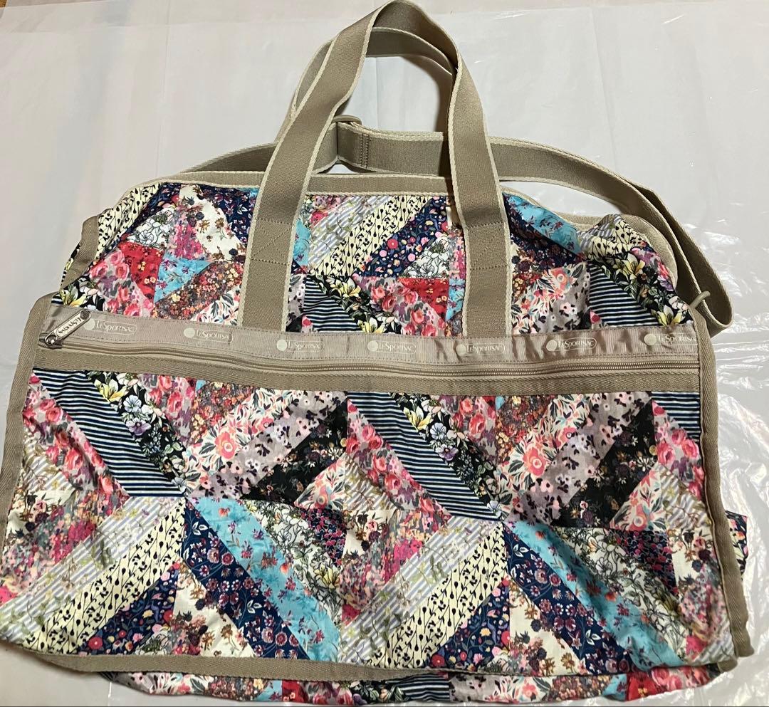 超美品　LeSportsac メモリーフローラルキルト　大型　ボストン