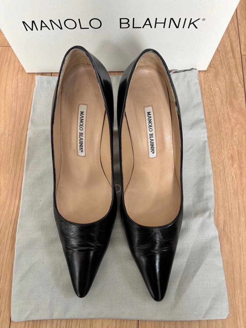 MANOLO BLAHNIK ブラック 黒 パンプス　39