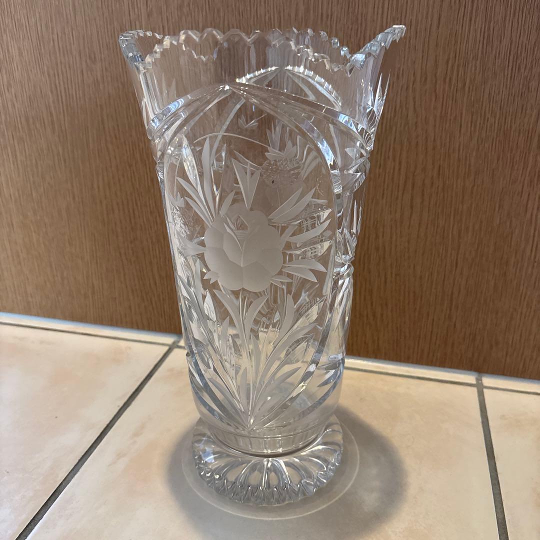 ガラス フラワーベース　花瓶　30センチ