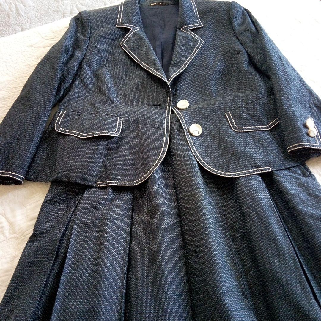 別注仕立て　大島紬ネイビー ジャケットとスカートのセット