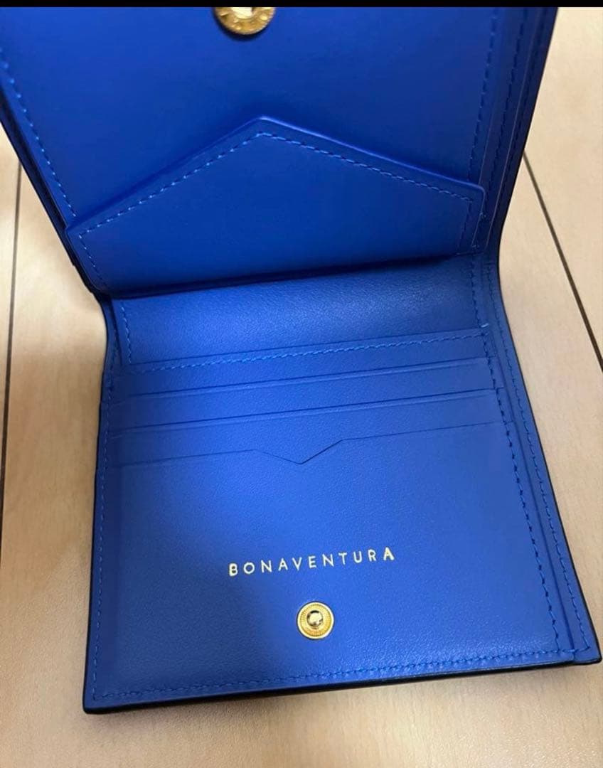 ⭐︎美品⭐︎ボナベンチュラ 二つ折り財布 バイフォールド ブラック ブルー