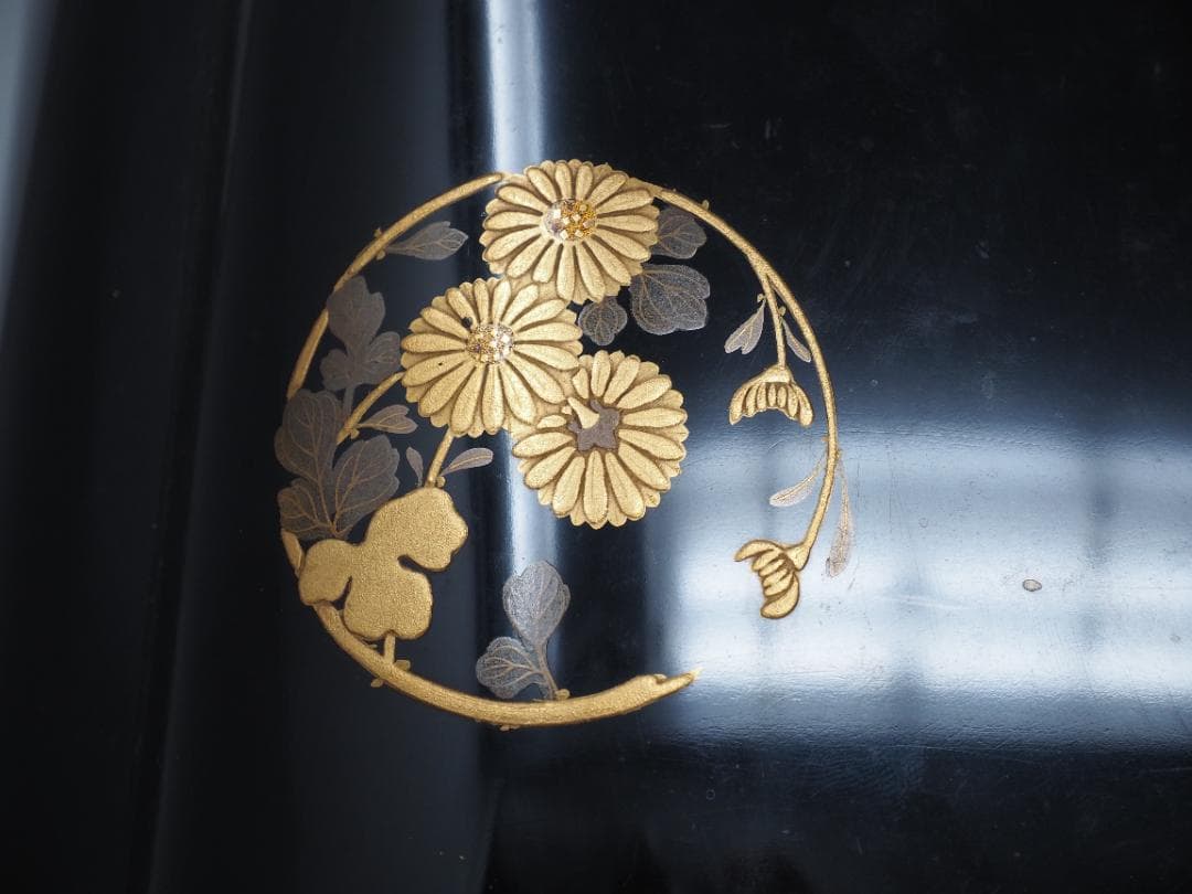 輪島塗　小型火鉢　漆塗り　金蒔絵　手あぶり火鉢