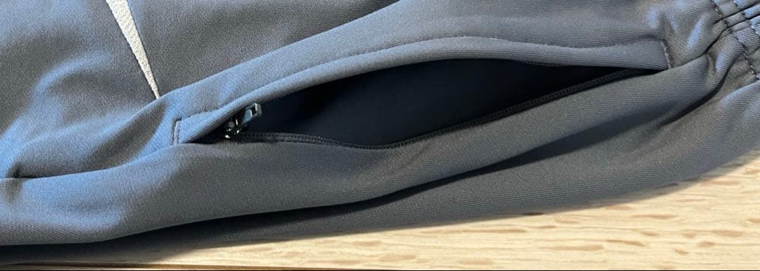 NIKE トッテナム　スパーズ　トラックパンツ　トレーニングパンツ　ジャージ