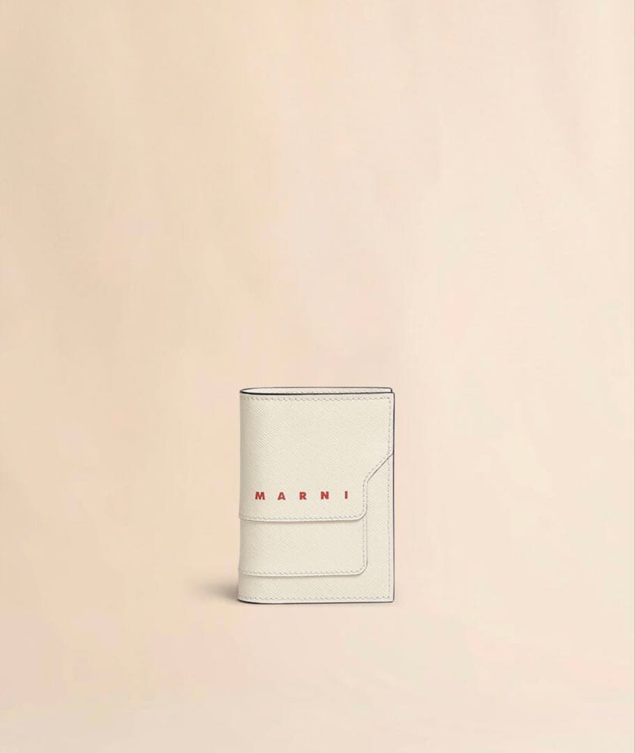 【未使用・付属品付き】MARNI サフィアーノ二つ折り財布 アイボリー