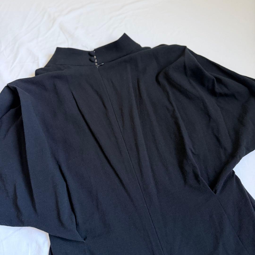 トップス Mame Kurogouchi Crepe Buttoned V-Neck