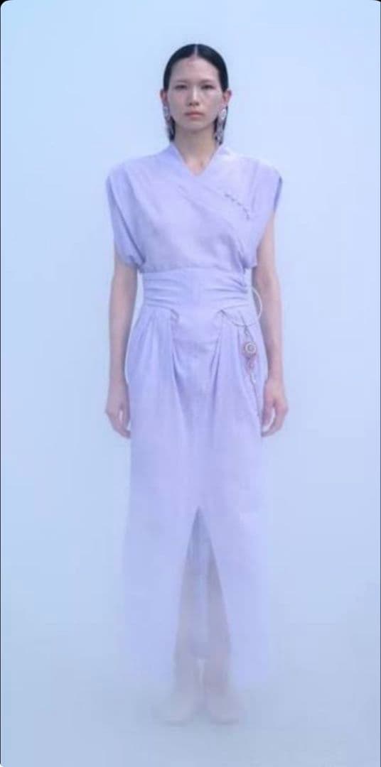 トップス Mame Kurogouchi Crepe Buttoned V-Neck
