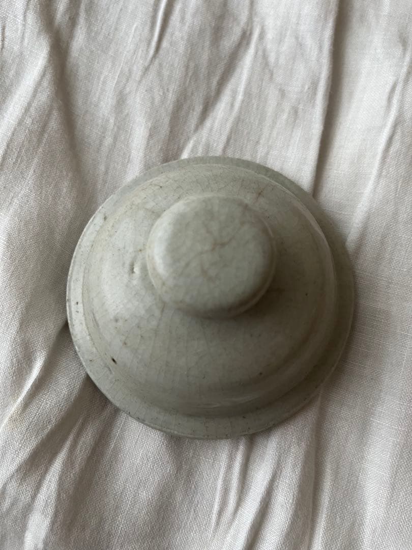 伊万里　白磁　沈香壺