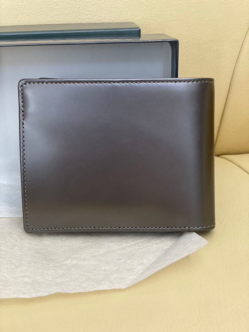   【新品】メンズ折り財布