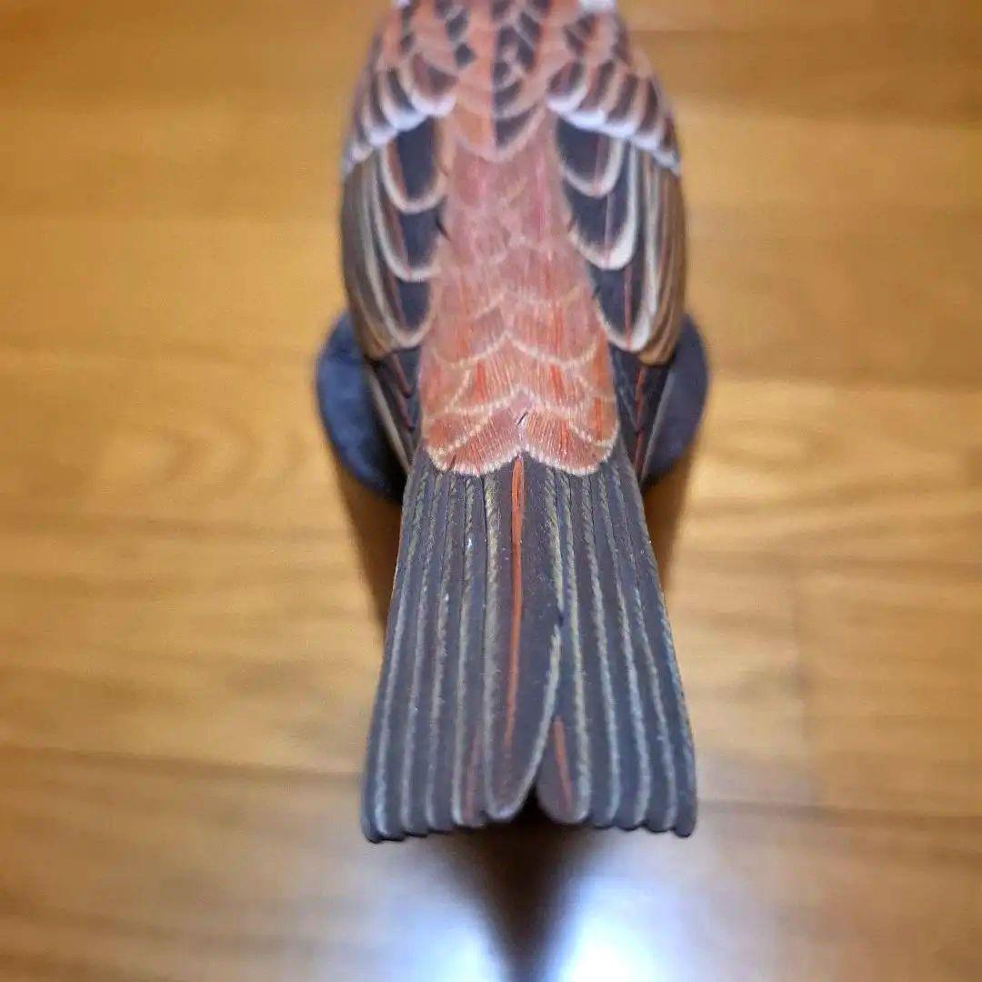 スズメのバードカービング　 木製彫刻リアルな鳥の置物 木製