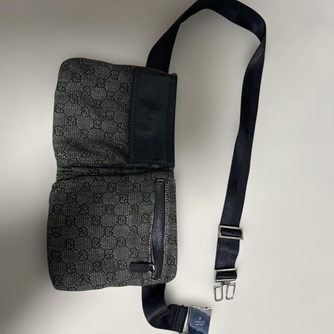 Gucci ボディバッグ ブラック/グレー
