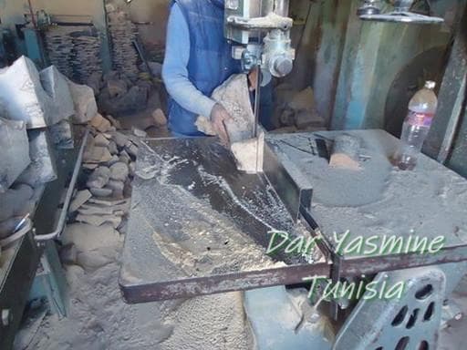 オリーブの木 個性あふれる１点もの　薄型　 大胆な姿に惚れ惚れ　約48cm