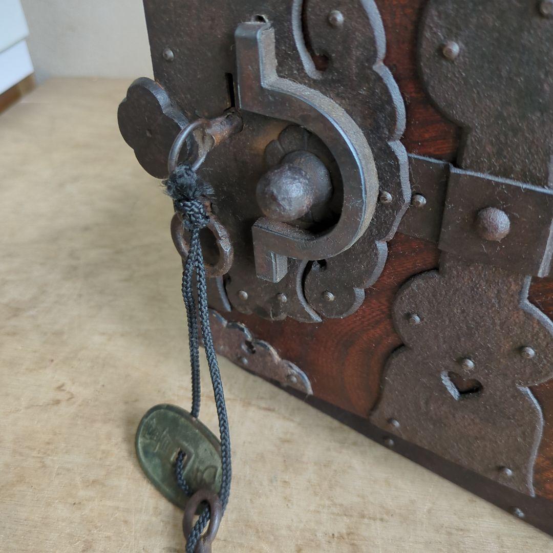 TORU 骨董 船箪笥 銭箱 引き出し 金具 鍵付 手提げ