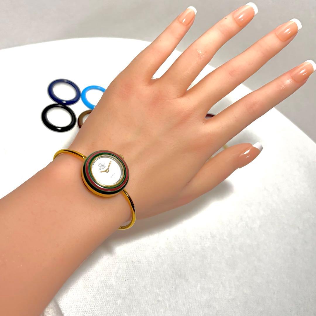 【新品電池/稼働】グッチ チェンジベゼル 腕時計 バングルウォッチ 13色