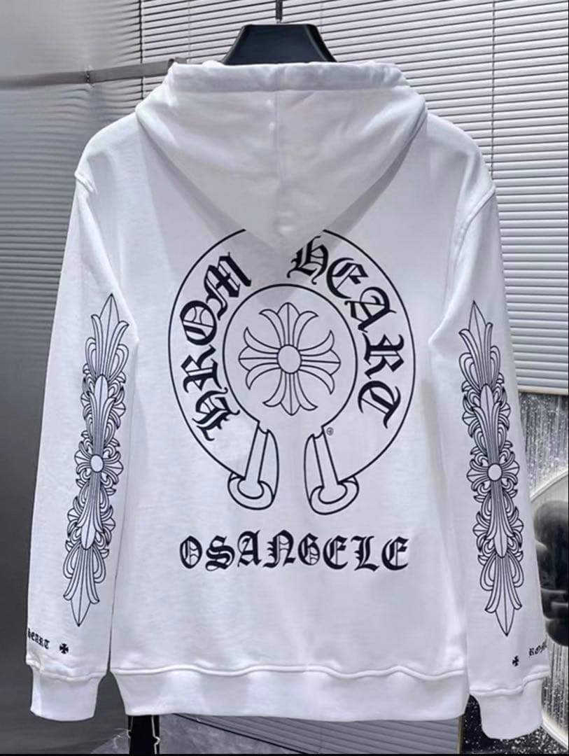 chrome hearts パーカー